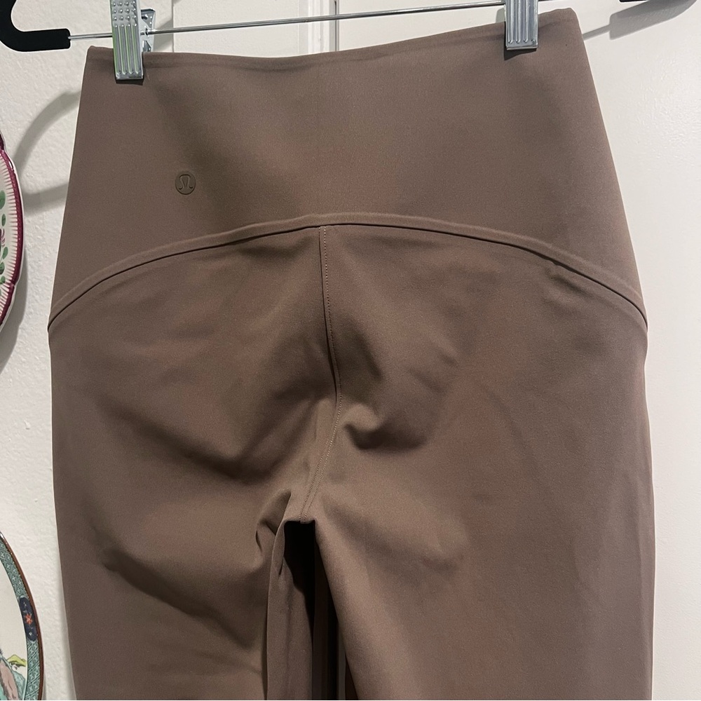 NEW Lululemon Women Smooth Fit Pull-On High-Rise Cropped Pant Brown - Picture 6 of 10